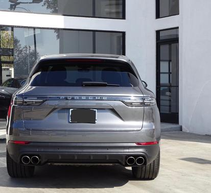 Gray 2019 Porsche Cayenne Cayenne