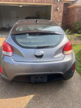 2013 Hyundai Veloster Base
