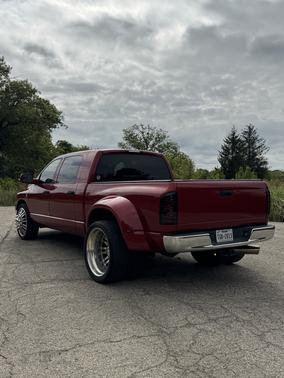2006 Dodge Ram 3500 SLT Mega Cab