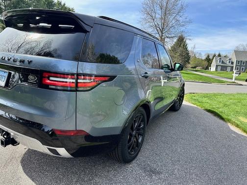 2020 Land Rover Discovery Limited Edition