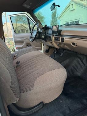 1995 Ford Bronco XL