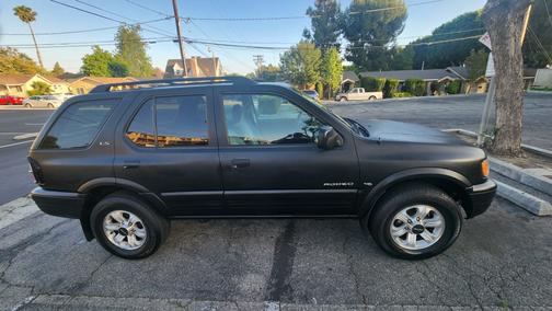 2001 Isuzu Rodeo LS