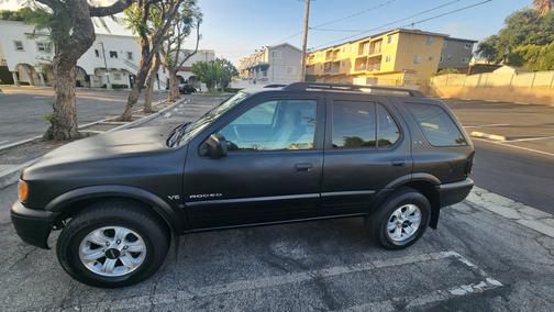 2001 Isuzu Rodeo LS