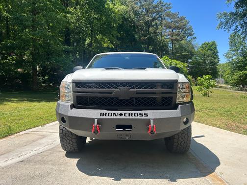 White 2014 Chevrolet Silverado 2500 LT