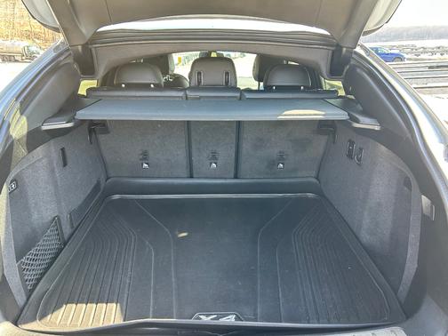 Gray 2021 BMW X4 M40i