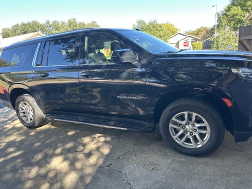 2021 Chevrolet Suburban LT