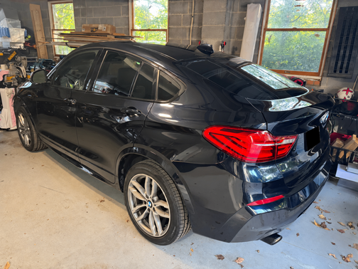 Black 2017 BMW X4 M40i