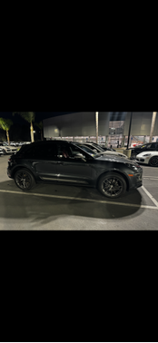 2023 Porsche Macan T