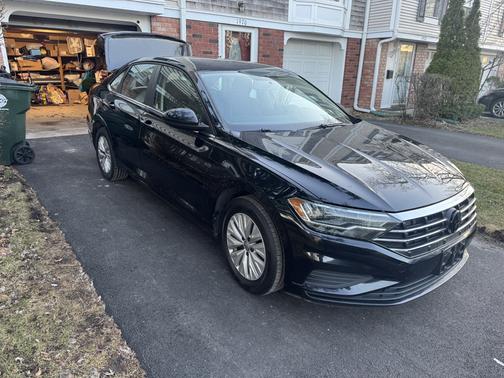 Black 2019 Volkswagen Jetta 1.4T S