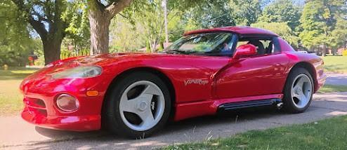 Red 1994 Dodge Viper RT-10