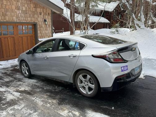 2017 Chevrolet Volt LT