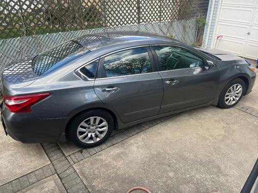 Gray 2017 Nissan Altima 2.5 S