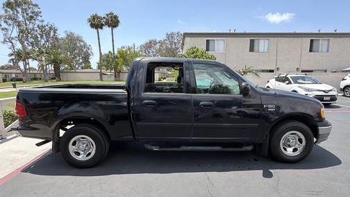 Black 2003 Ford F-150 XLT SuperCrew