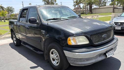 Black 2003 Ford F-150 XLT SuperCrew
