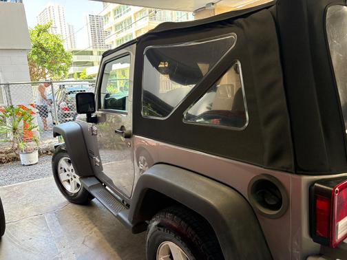 Silver 2013 Jeep Wrangler Sport
