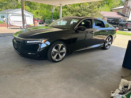 Black 2018 Honda Accord Touring