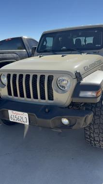 Beige 2020 Jeep Gladiator Sport S