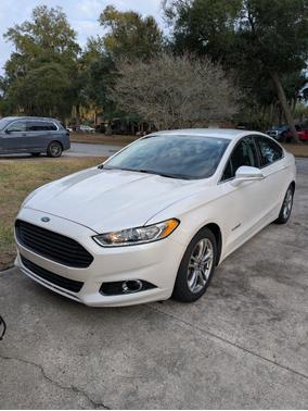 2016 Ford Fusion Hybrid Titanium