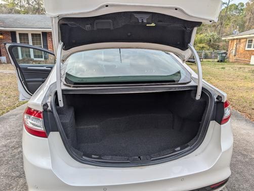 2016 Ford Fusion Hybrid Titanium