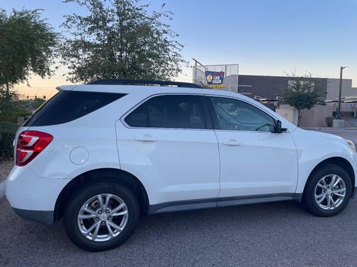White 2016 Chevrolet Equinox LT