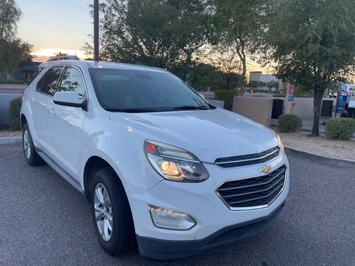 White 2016 Chevrolet Equinox LT