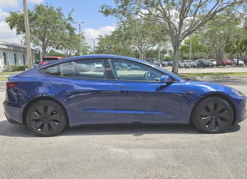 2024 Tesla Model 3 Long Range