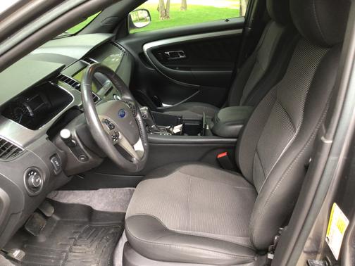 2014 Ford Taurus SEL
