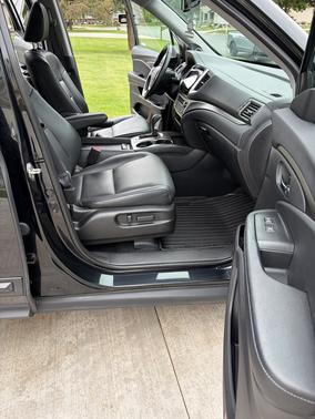 Black 2019 Honda Ridgeline RTL-T