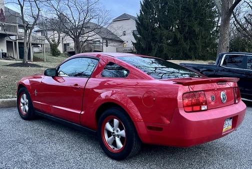 2008 Ford Mustang Base