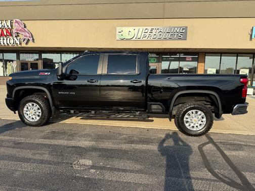 2024 Chevrolet Silverado 2500 LT