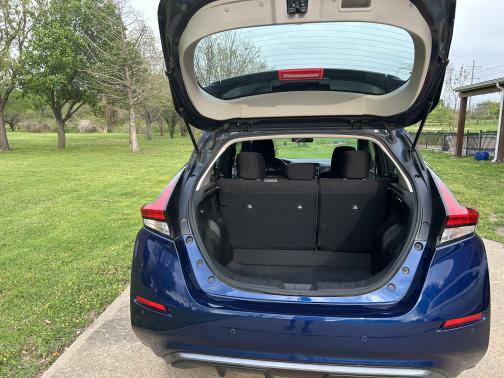 2023 Nissan Leaf S