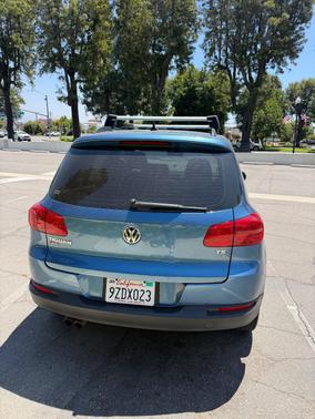Blue 2017 Volkswagen Tiguan Limited 2.0T