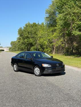 Black 2015 Volkswagen Jetta 2.0L S