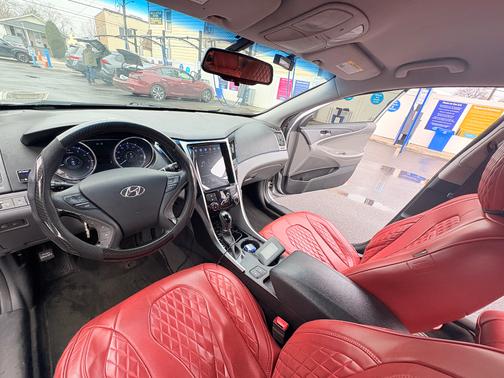 2013 Hyundai SONATA GLS