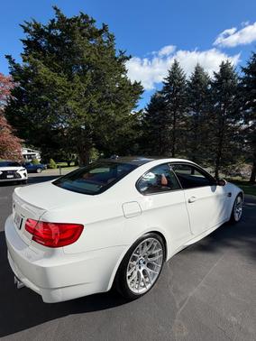White 2011 BMW M3 Base