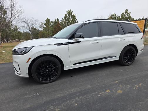 2025 Lincoln Aviator Reserve AWD