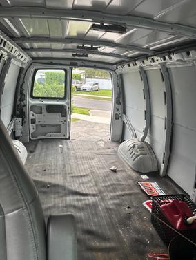 White 2018 Chevrolet Express 2500 Work Van