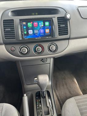 Gray 2005 Toyota Camry LE