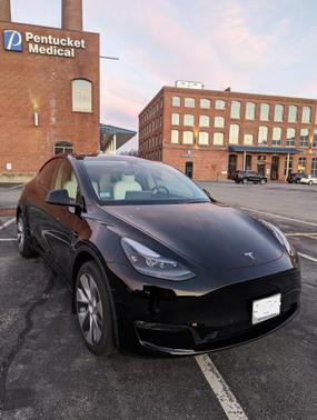 2022 Tesla Model Y Long Range