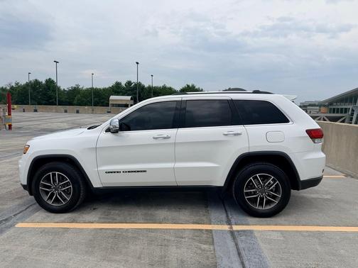 White 2021 Jeep Grand Cherokee Limited