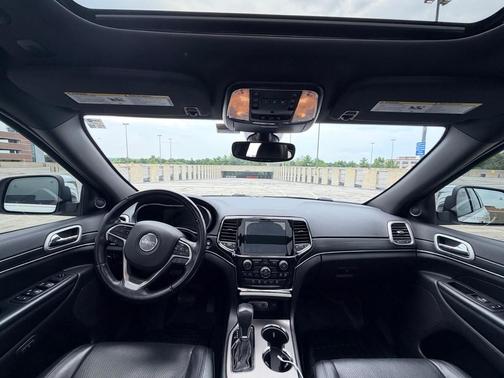 White 2021 Jeep Grand Cherokee Limited