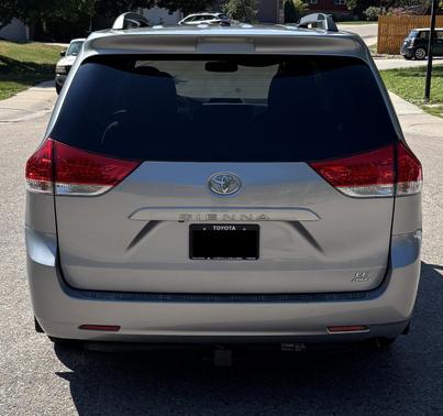 Silver 2013 Toyota Sienna LE