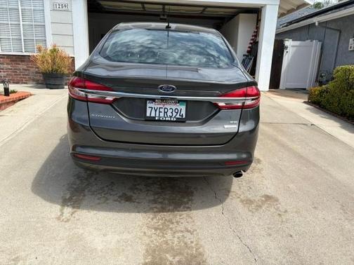 Gray 2017 Ford Fusion SE
