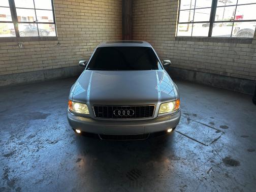 2001 Audi S8 4.2 quattro