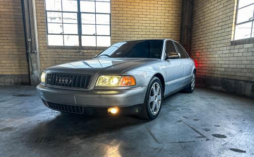 2001 Audi S8 4.2 quattro