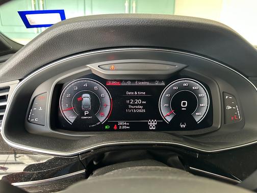 2025 Audi Q7 55 Premium Plus