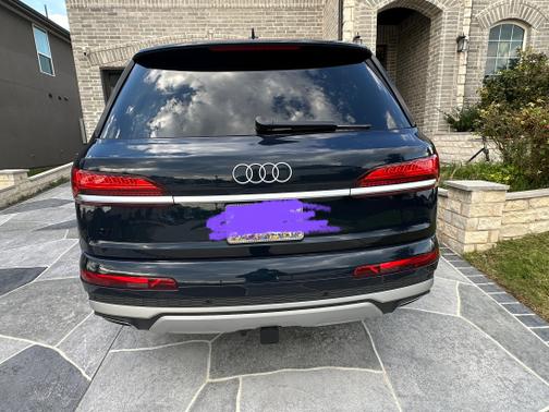2025 Audi Q7 55 Premium Plus