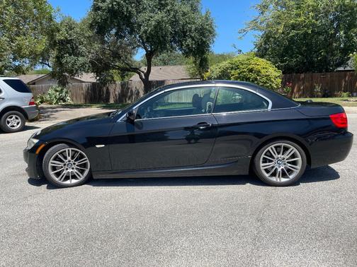 Black 2013 BMW 335 i