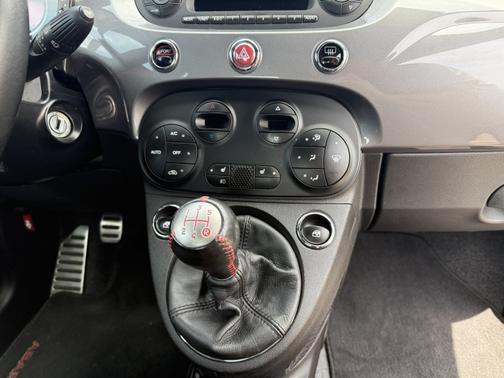 2013 FIAT 500 Abarth