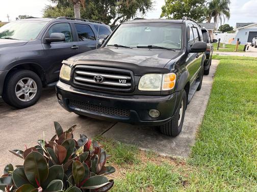 Black 2002 Toyota Sequoia Limited